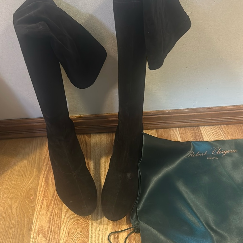 Robert Clergerie Stretch Suede Knee high boots color black  size 9 sold as is